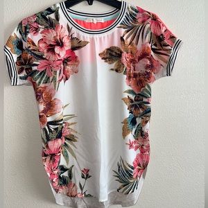 Floral top